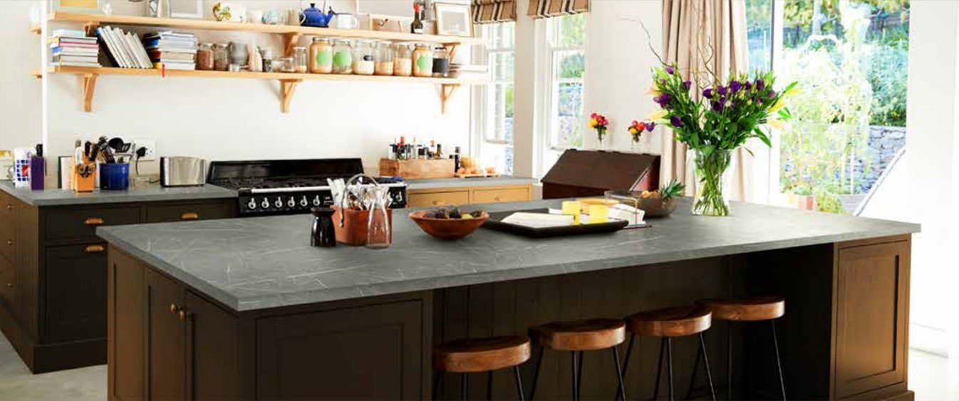 ৫ ধরণের ডেকরেটিভ ল্যামিনেট দিয়ে সাশ্রয়ী বাজেটে মডার্ন কিচেন