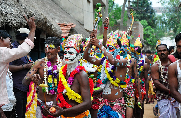 গাজন থেকে হালখাতা